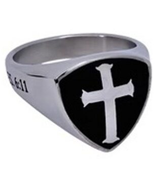 528151119100 R2 Shield Cross Strong And Courageous (Size 10 Ring)