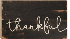 656200253540 Thankful Hand Assembled Pallet Decor Boxed (Plaque)