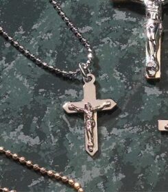 714611125112 2 Tone Petal Crucifix