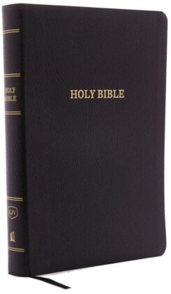 9780785215356 Giant Print Center Column Reference Bible Comfort Print