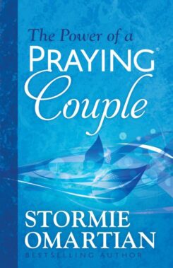 9780736982641 Power Of A Praying Couple