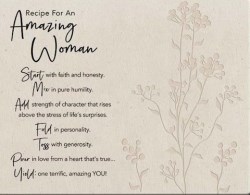 785525320856 Amazing Woman Mini Cutting Board