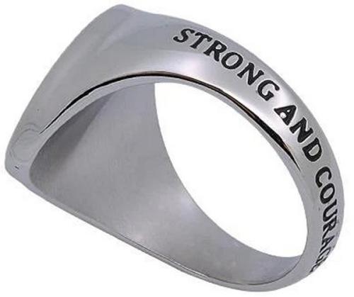 528151119117 R2 Shield Cross Strong And Courageous (Size 11 Ring)