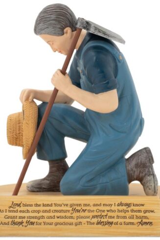 603799792042 Farmers Prayer (Figurine)